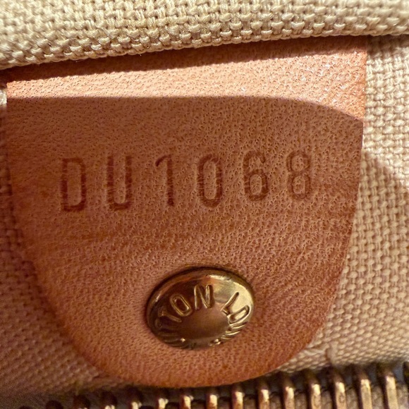 Louis Vuitton Damier Azur Speedy - Picture 8 of 9